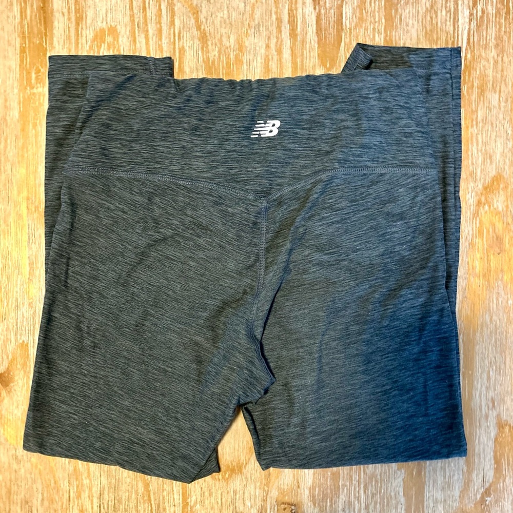 New Balance 3/4 Leggings - Picture 5 of 6